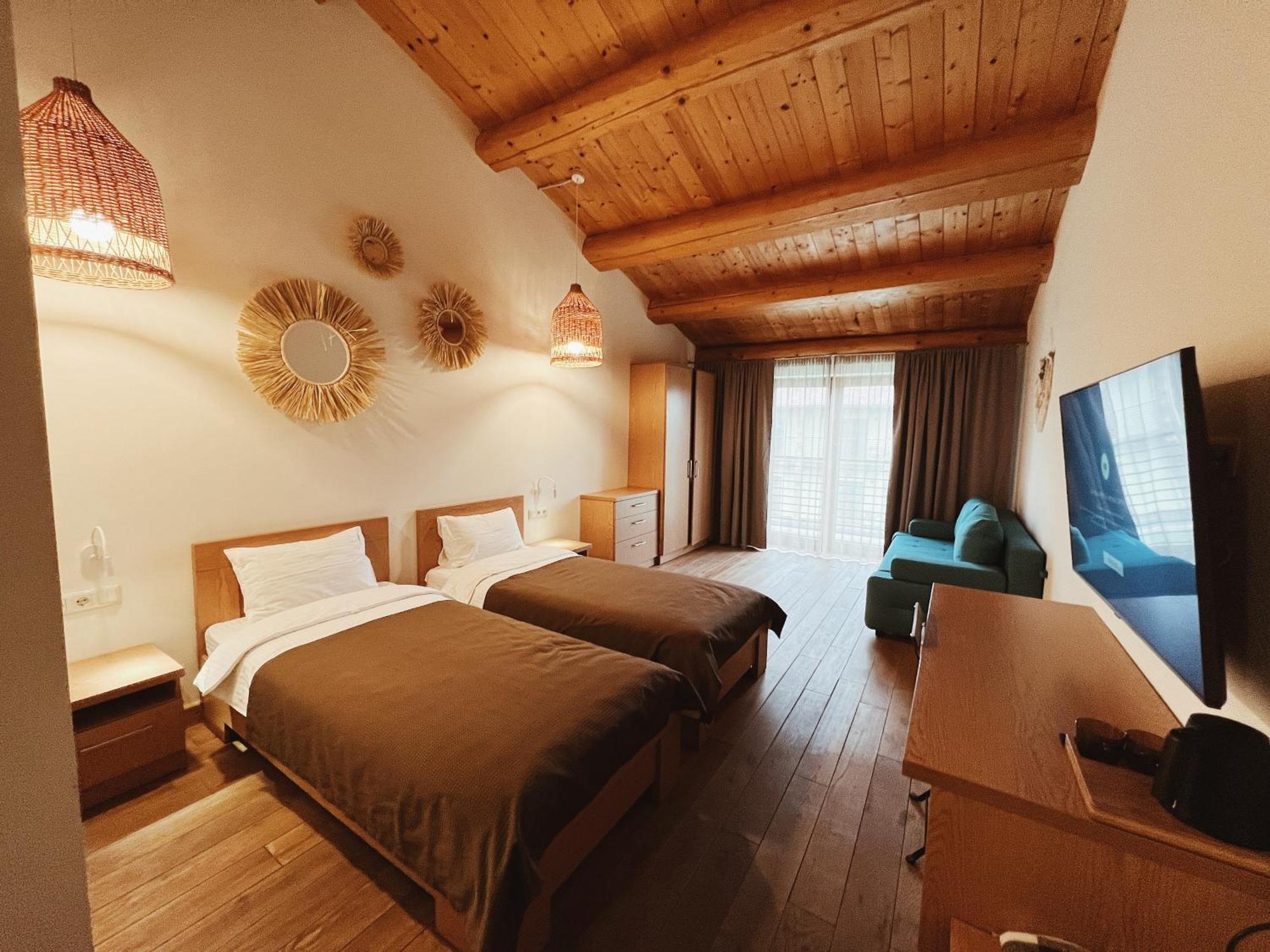 Eden Resort Yasnogorodka  Экстерьер фото
